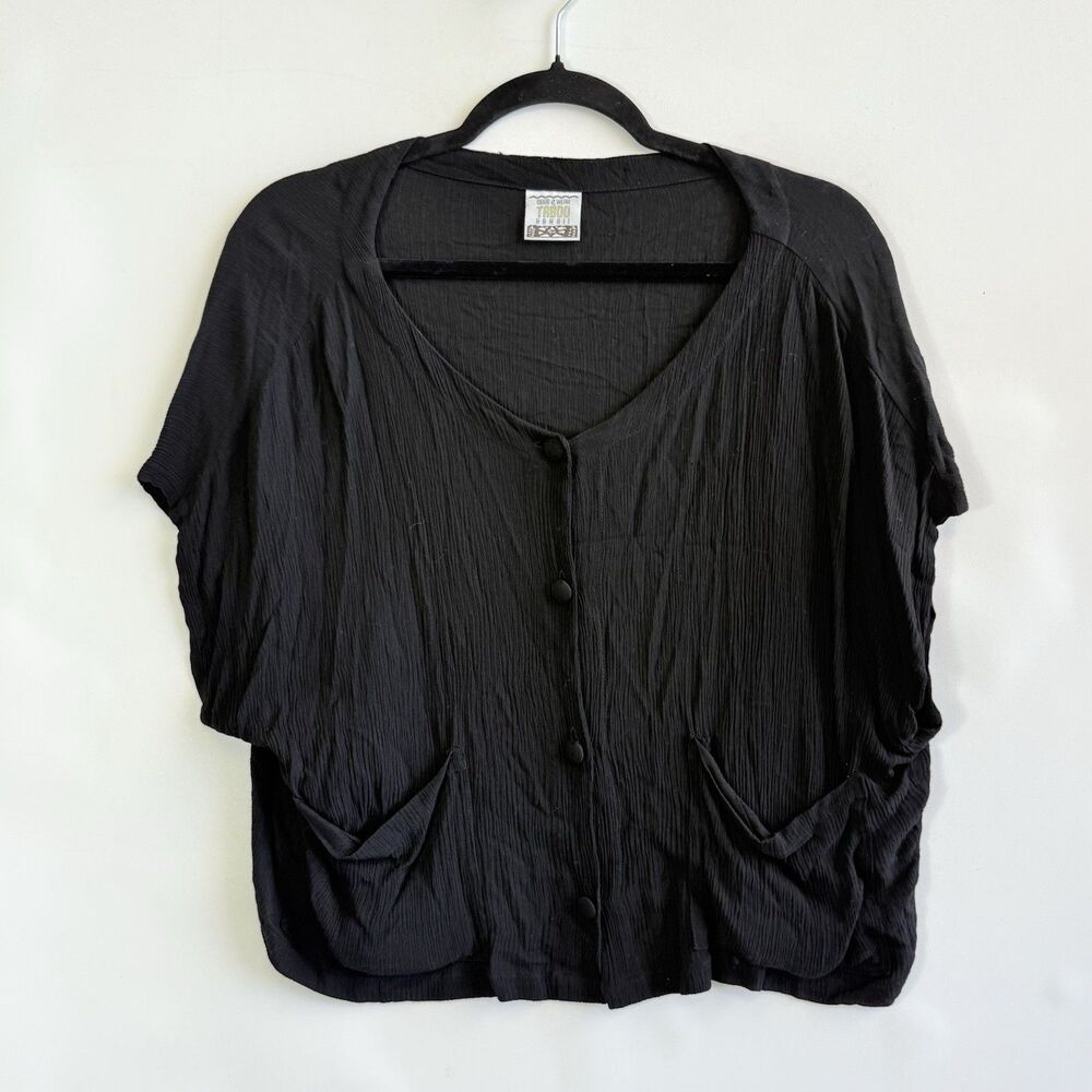 Dare 2 Wear Taboo Hawaii Womens One Size Black Rayon Crop Beach Casual Shirt Top